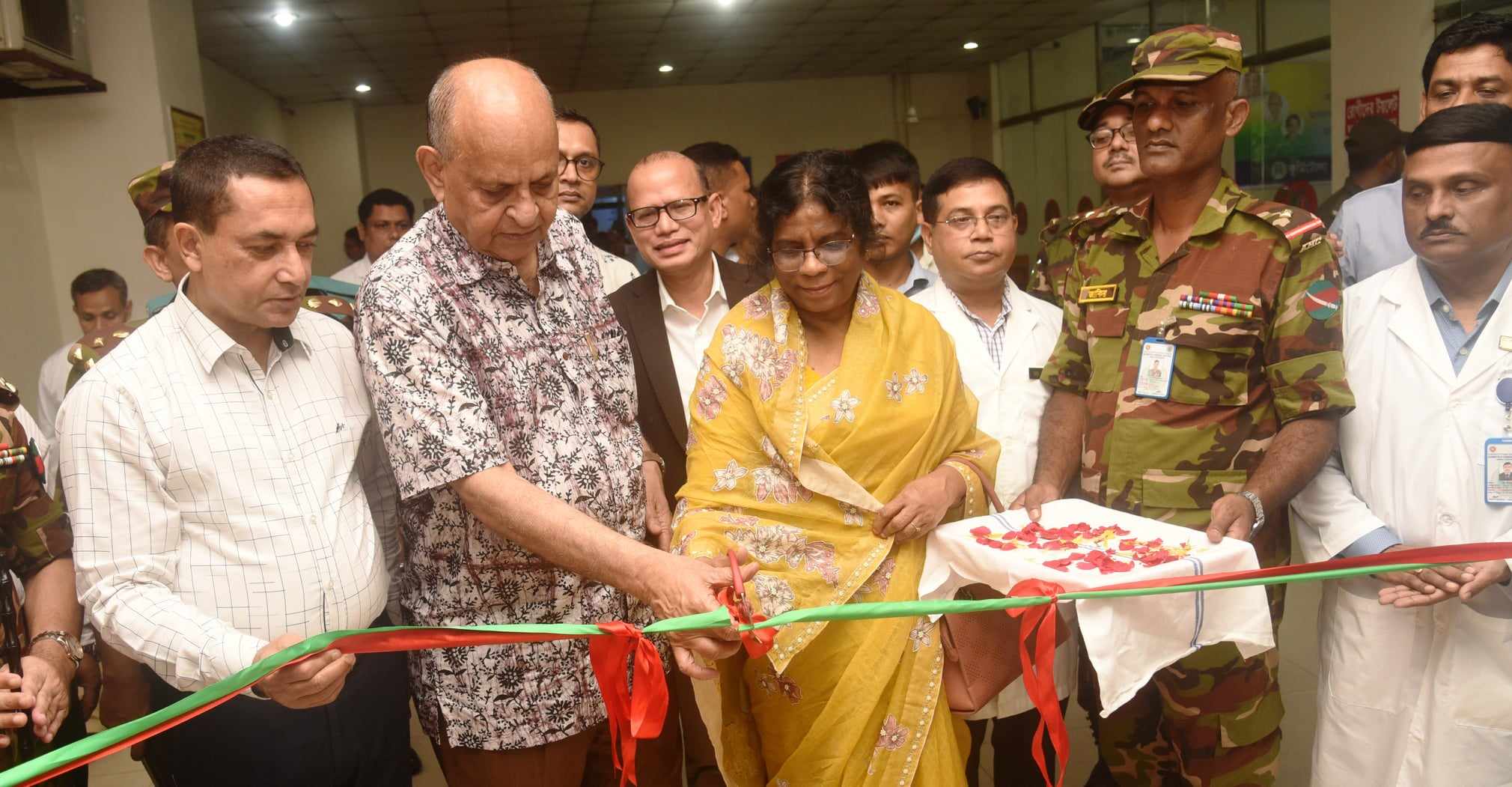 কুর্মিটোলায় স্বাস্থ্য সুরক্ষা কর্মসূচি উদ্বোধন করলেন স্বাস্থ্যমন্ত্রী